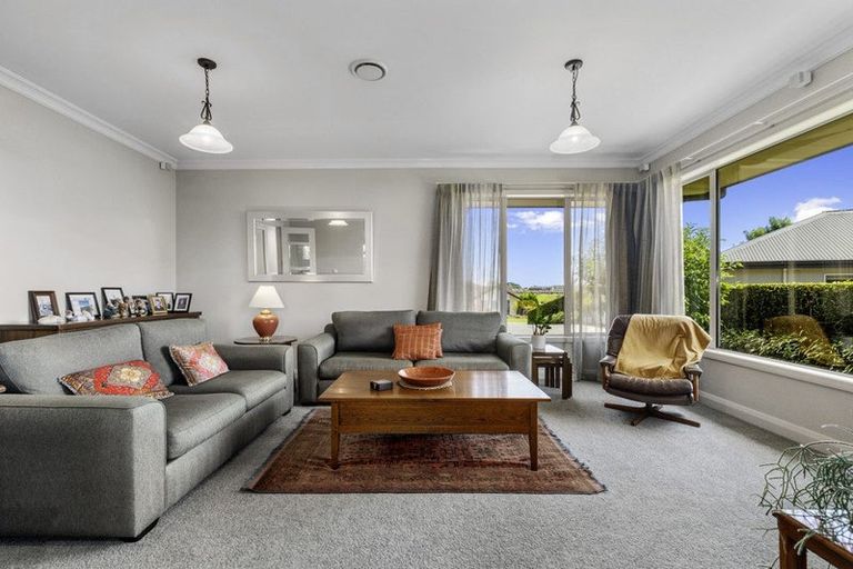Photo of property in 61 Hawkridge Heights, Bethlehem, Tauranga, 3110