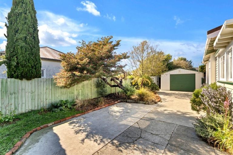 Photo of property in 52 Hay Street, Bromley, Christchurch, 8062