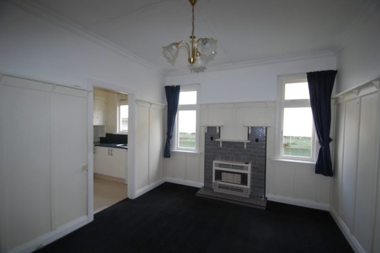 Photo of property in 1/76 Cambridge Terrace, Waterloo, Lower Hutt, 5011