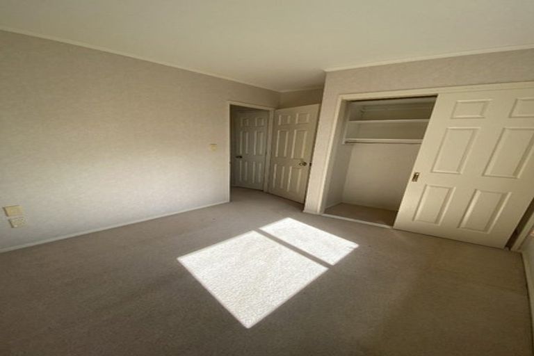 Photo of property in 24a Martin Jugum Lane, Ranui, Auckland, 0612