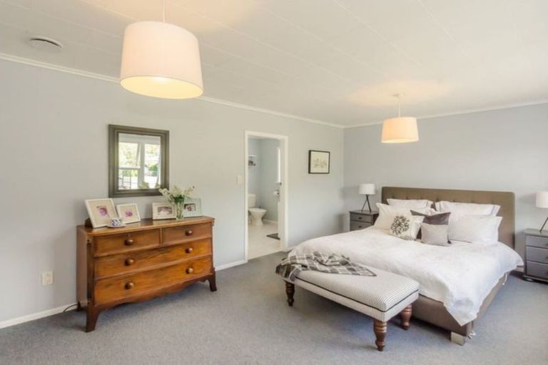 Photo of property in 40 Parata Street, Waikanae, 5036