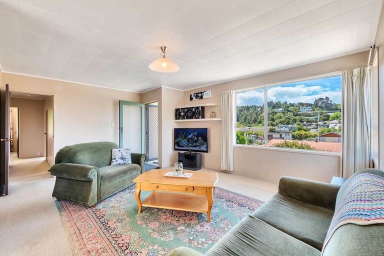 Photo of property in 50 Awaruku Road, Torbay, Auckland, 0630