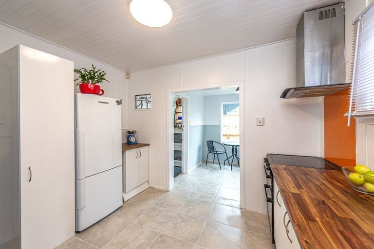 Photo of property in 40 Karaka Street, Castlecliff, Whanganui, 4501