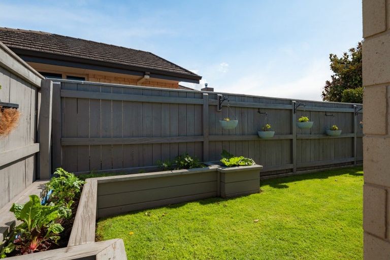 Photo of property in 10 Easthaven Place, Redwoodtown, Blenheim, 7201