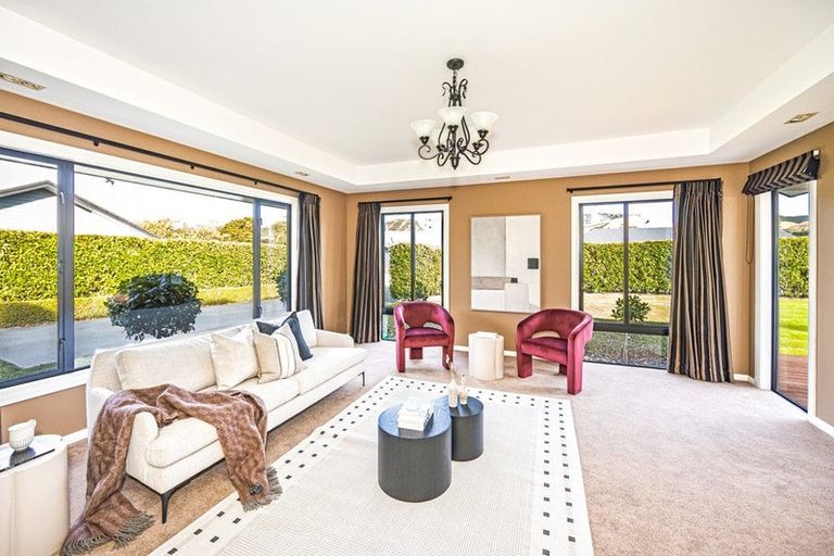 Photo of property in 2 Mcmullan Place, Oamaru North, Oamaru, 9400