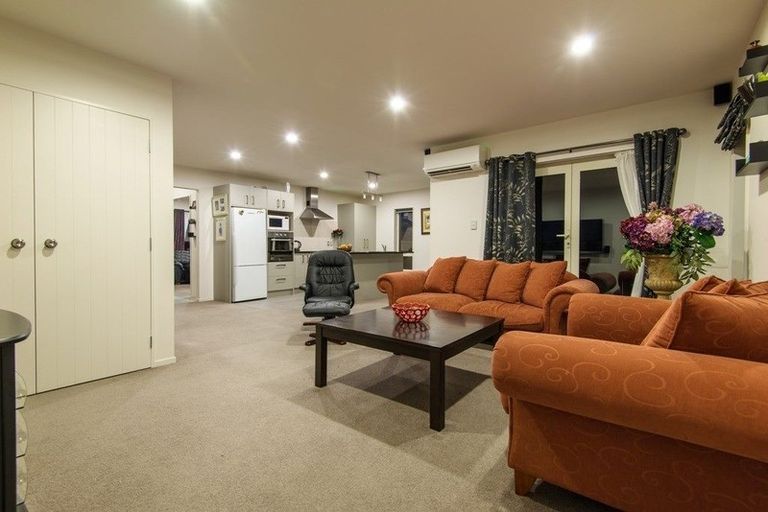 Photo of property in 50 Packspur Drive, Flat Bush, Auckland, 2016