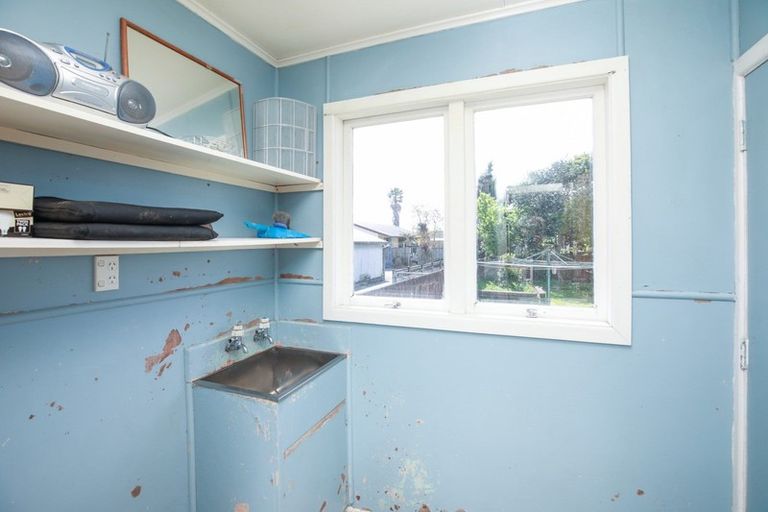 Photo of property in 12 Sunnyside Road, Nawton, Hamilton, 3200