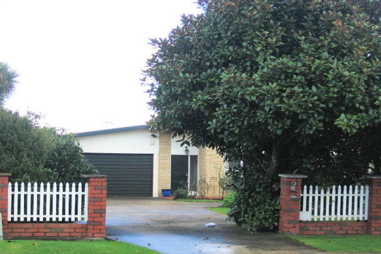 Photo of property in 57 Ocean Road, Paraparaumu Beach, Paraparaumu, 5032