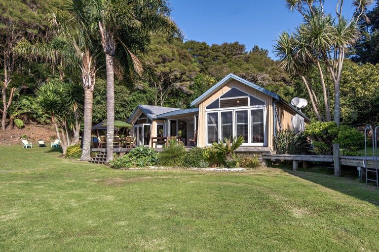 Photo of property in 1 Ohakana Island, Ohakana Island, Whakatane, 3198