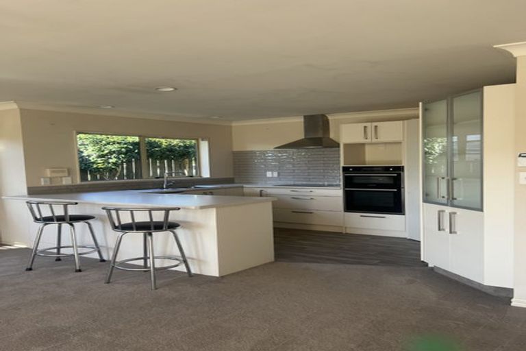 Photo of property in 16a Goods Road, Otumoetai, Tauranga, 3110