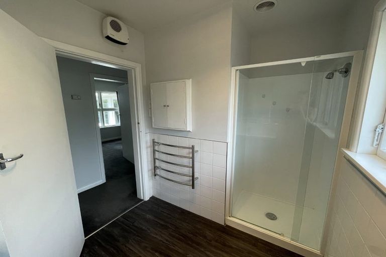 Photo of property in 9 Hampton Place, Burnside, Christchurch, 8053