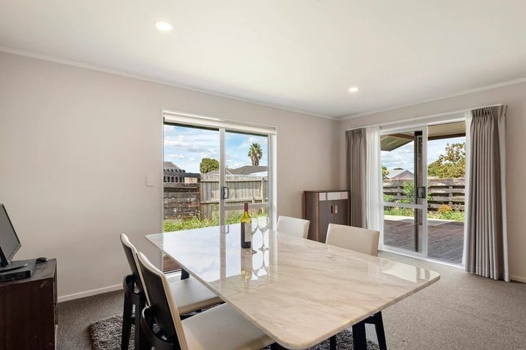 Photo of property in 6a Stella Place, Manurewa, Auckland, 2102