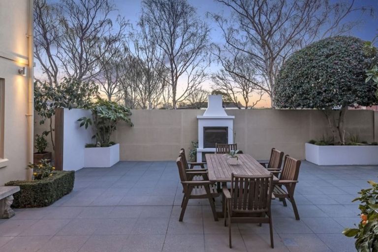 Photo of property in 4 Ryeland Avenue, Ilam, Christchurch, 8041