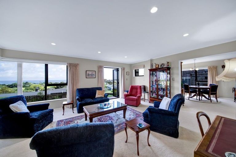 Photo of property in 12c Rimu Street, Strandon, New Plymouth, 4312