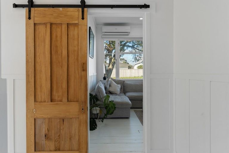 Photo of property in 32 Brookes Street, Inglewood, 4330