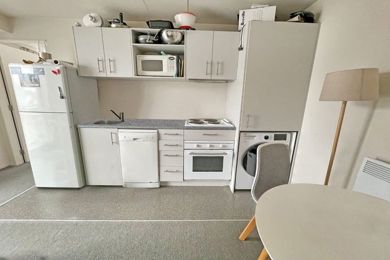 Photo of property in The Peak Apartments, 1101/170 Taranaki Street, Te Aro, Wellington, 6011