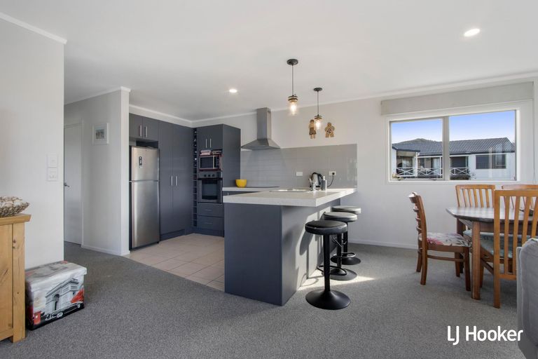 Photo of property in 4b Dillon Street, Waihi Beach, 3611