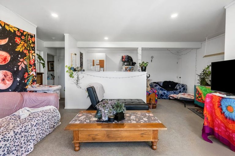 Photo of property in 48 Scott Road, Stanmore Bay, Whangaparaoa, 0932