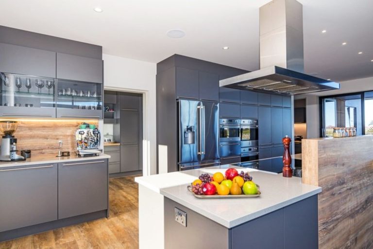 Photo of property in 1 Waterton Point, Huntingdon, Ashburton, 7774