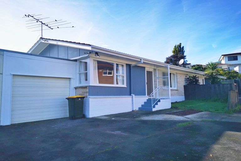 Photo of property in 1/17 Marriott Road, Pakuranga, Auckland, 2010