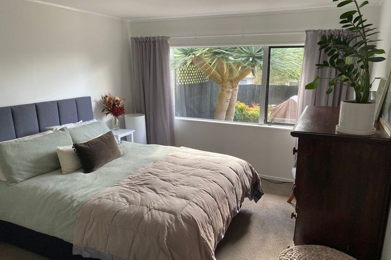 Photo of property in 5/103 Seymour Road, Sunnyvale, Auckland, 0612