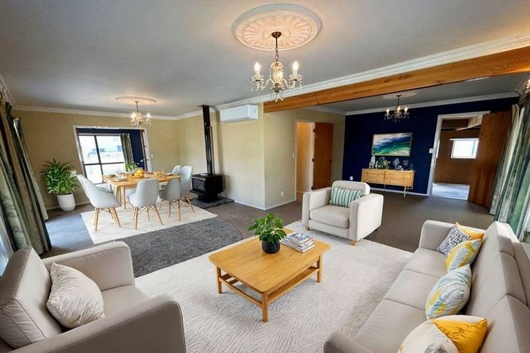 Photo of property in 4 Allan Place, Papamoa Beach, Papamoa, 3118