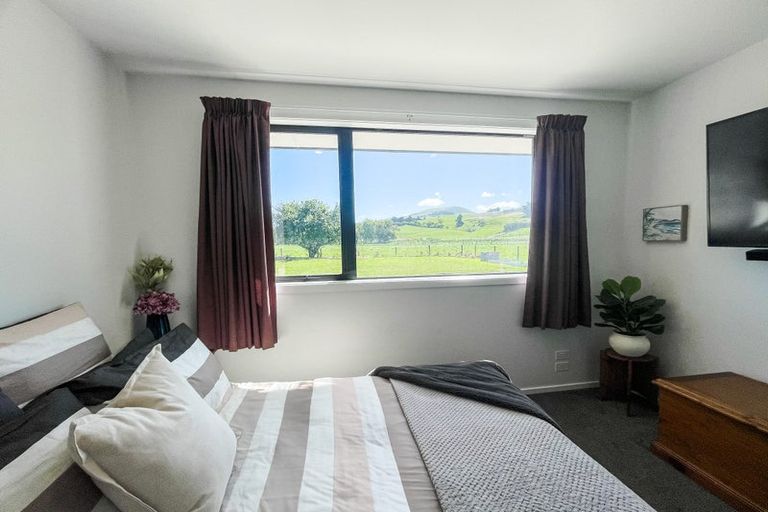 Photo of property in 11 Edinburgh Street, Green Island, Dunedin, 9018