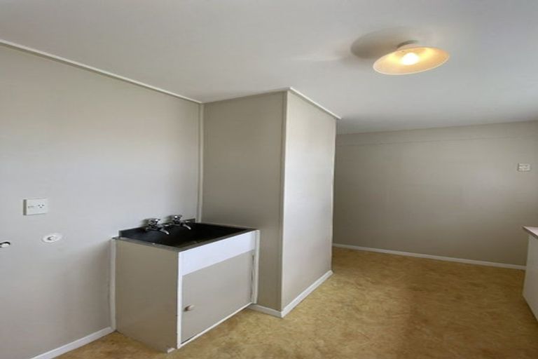 Photo of property in 2 Totara Street, Trentham, Upper Hutt, 5018