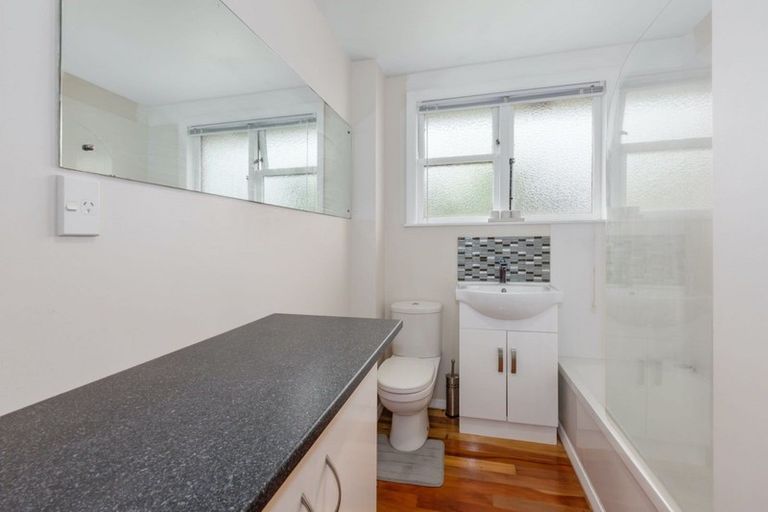 Photo of property in 33a Herewini Street, Titahi Bay, Porirua, 5022