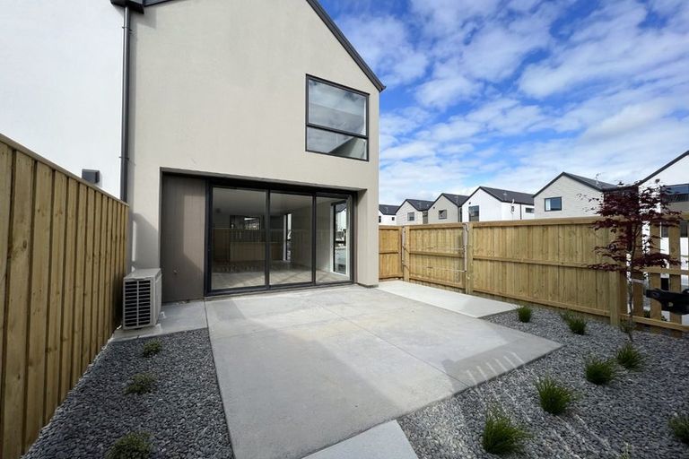 Photo of property in 21/6 Skibbereen Drive, Halswell, Christchurch, 8025
