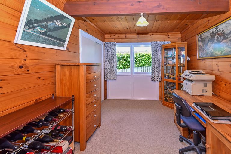 Photo of property in 24 Fairview Avenue, Opaheke, Papakura, 2113