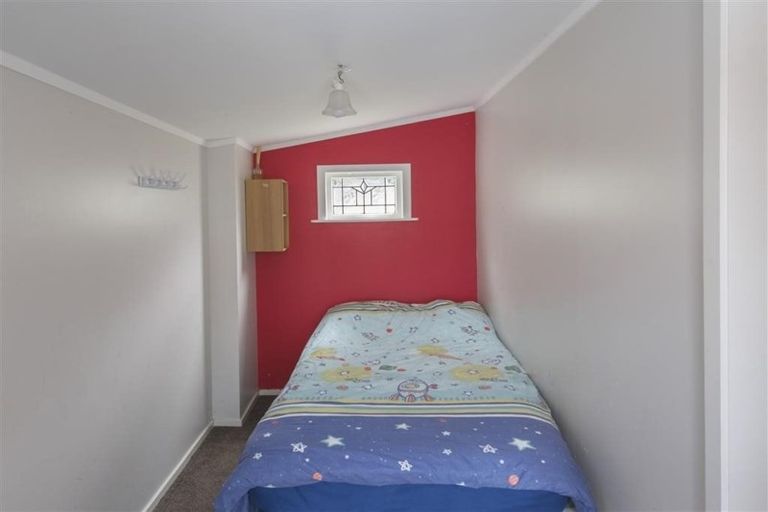 Photo of property in 2 Samoa Street, Kilbirnie, Wellington, 6022