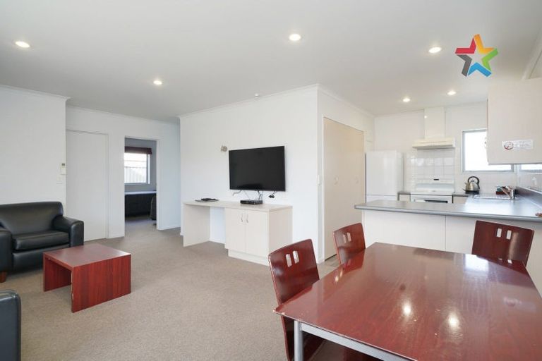 Photo of property in 8a-d Camden Street, Turnbull Thomson Park, Invercargill, 9810
