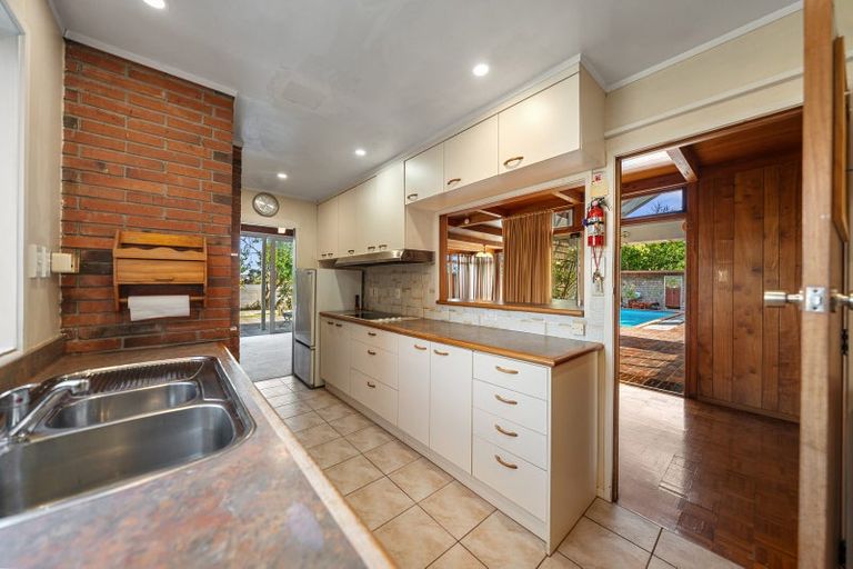 Photo of property in 7 Riverina Avenue, Pakuranga, Auckland, 2010