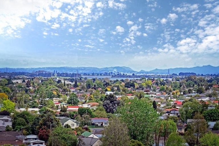 Photo of property in 53 Keri Vista Rise, Papakura, 2110