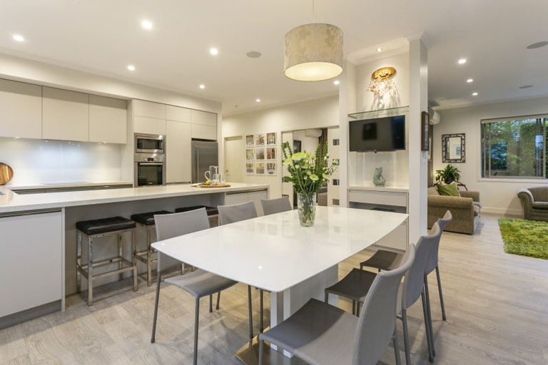 Photo of property in 32 Meteor Road, Hobsonville, Auckland, 0616