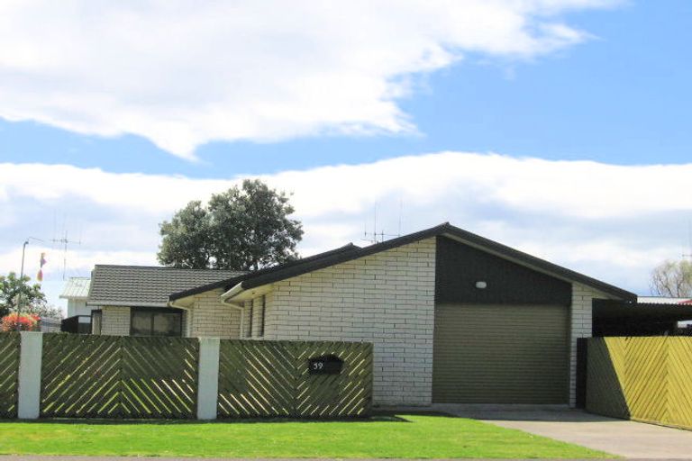 Photo of property in 59a Dickson Road, Papamoa Beach, Papamoa, 3118