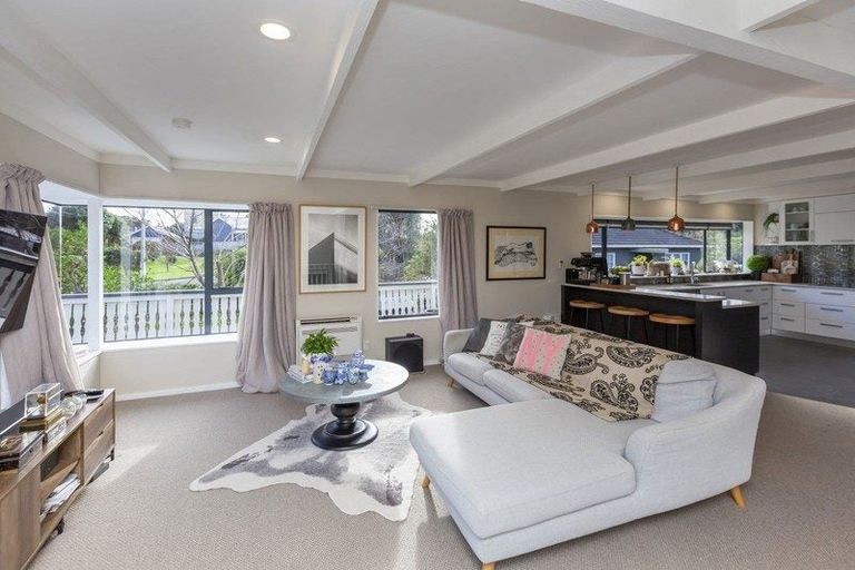 Photo of property in 300 Rosetta Road, Raumati Beach, Paraparaumu, 5032