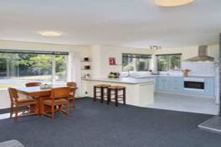 Photo of property in 6 Adelaide Street, Kirwee, Darfield, 7571