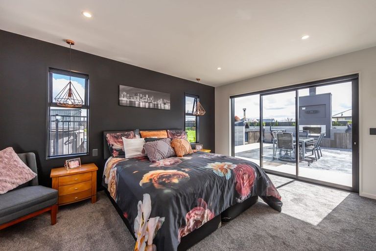 Photo of property in 25 Fairmont Rise, West Melton, 7618