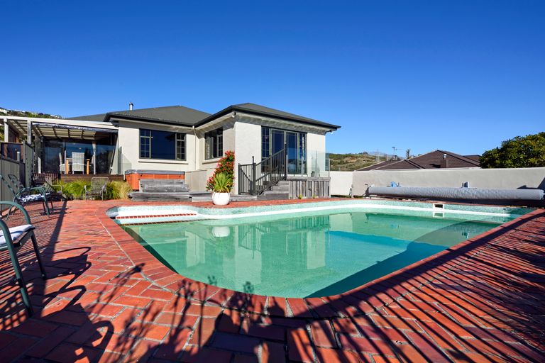 Photo of property in 15 Taupata Street, Stoke, Nelson, 7011