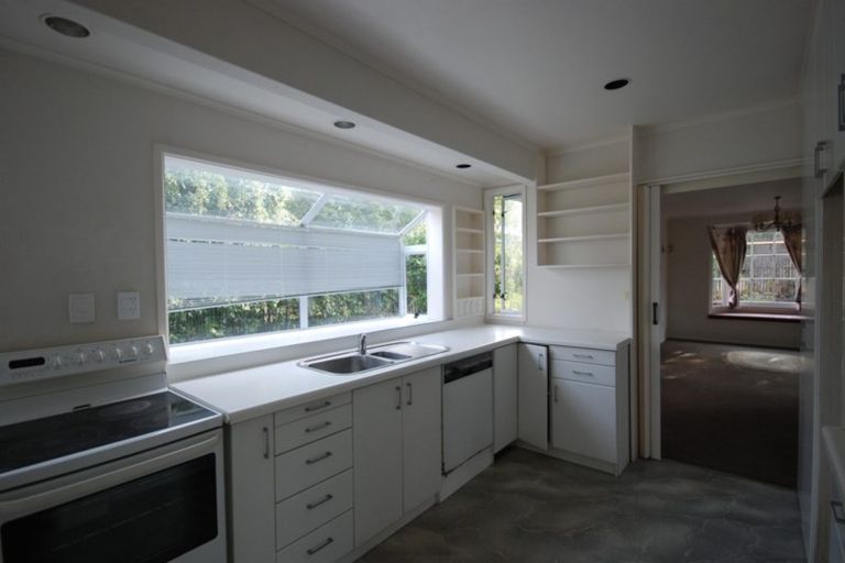 Photo of property in 53 Jaemont Avenue, Te Atatu South, Auckland, 0610