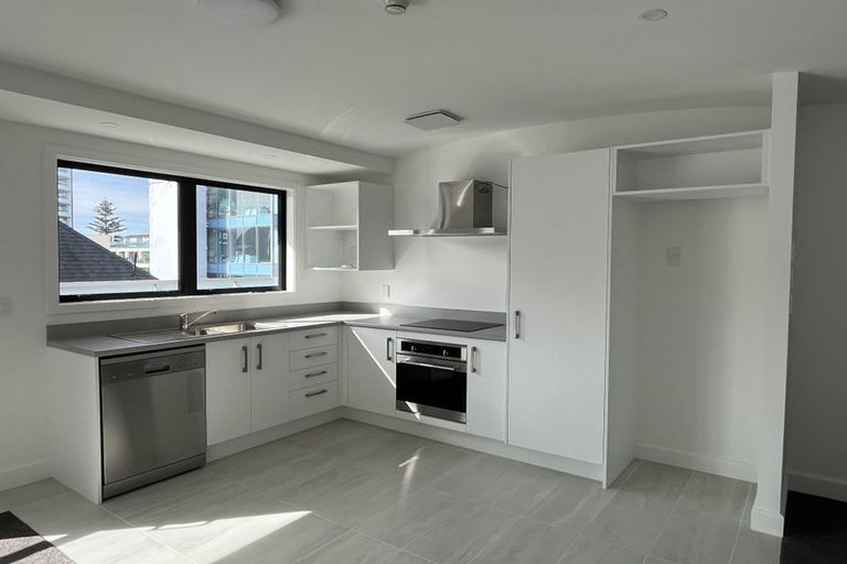 Photo of property in 301/6 Adams Avenue, Mount Maunganui, 3116