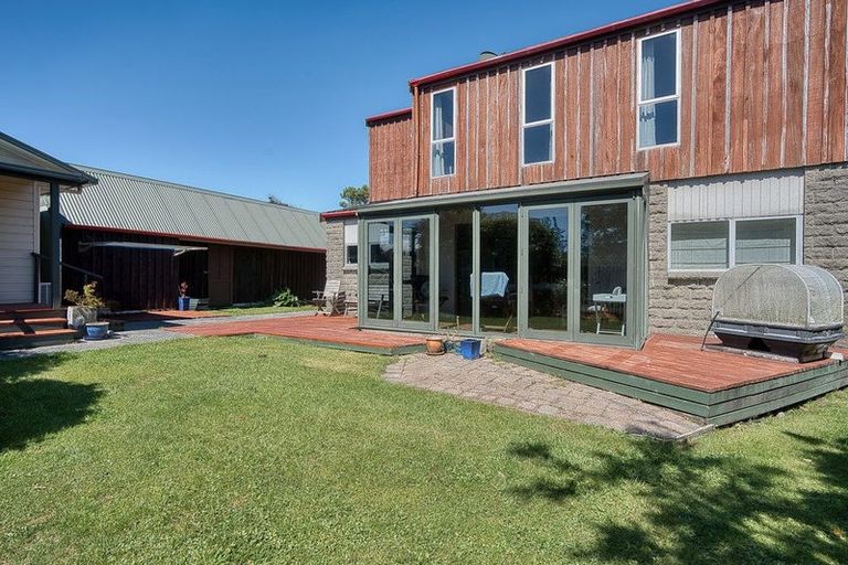 Photo of property in 38 Whitcombe Terrace, Hokitika, 7810