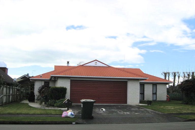 Photo of property in 13 Webb Avenue, Levin, 5510