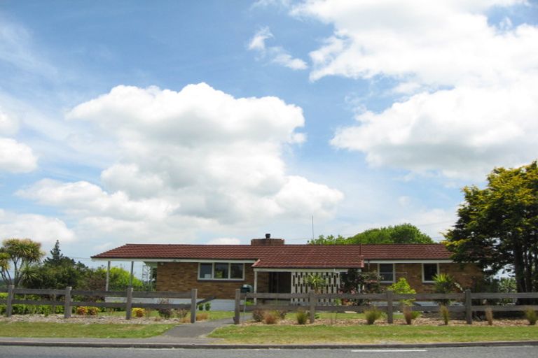 Photo of property in 53 Riverhead Road, Kumeu, 0810