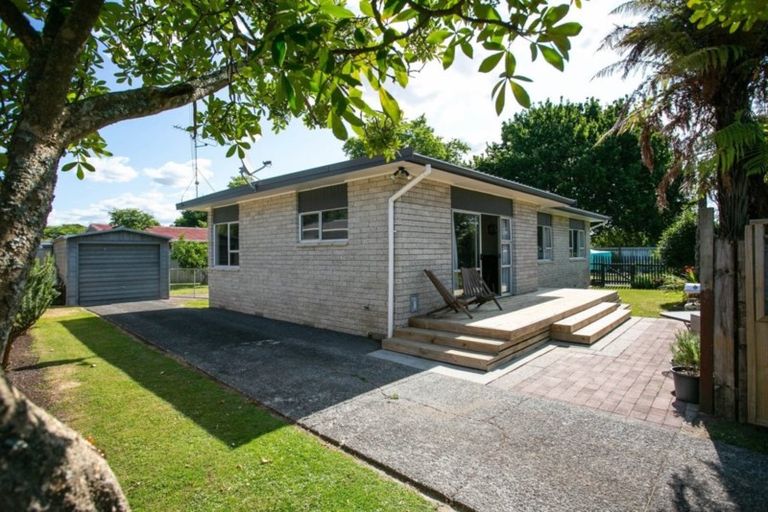 Photo of property in 2 Browning Street, Leamington, Cambridge, 3432