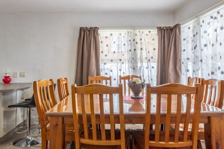 Photo of property in 2 Springfield Crescent, Enderley, Hamilton, 3214