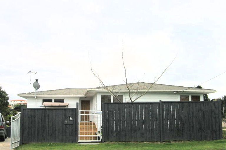 Photo of property in 19 Linton Crescent, Matua, Tauranga, 3110