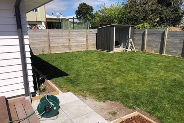 Photo of property in 70a Lorna Street, Lynmouth, New Plymouth, 4310